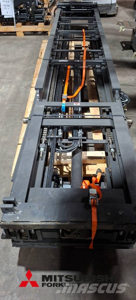 Mitsubishi FD 30 N3 شاحنات الديزل