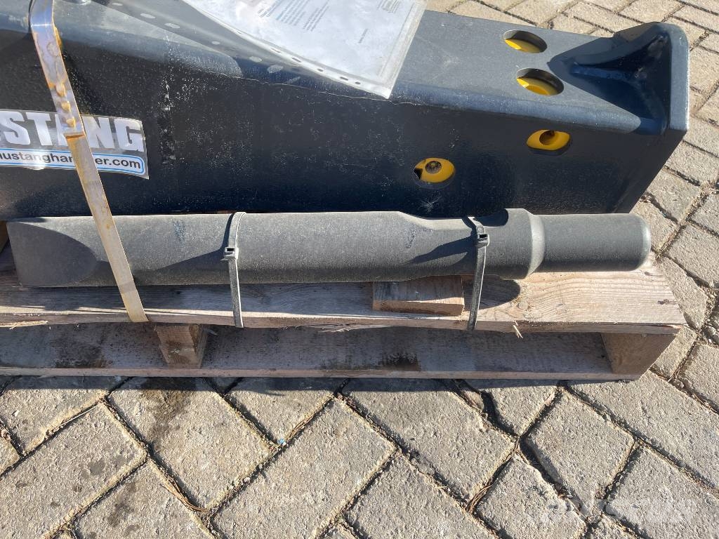 Mustang HM 300 2024 Unused Čekići