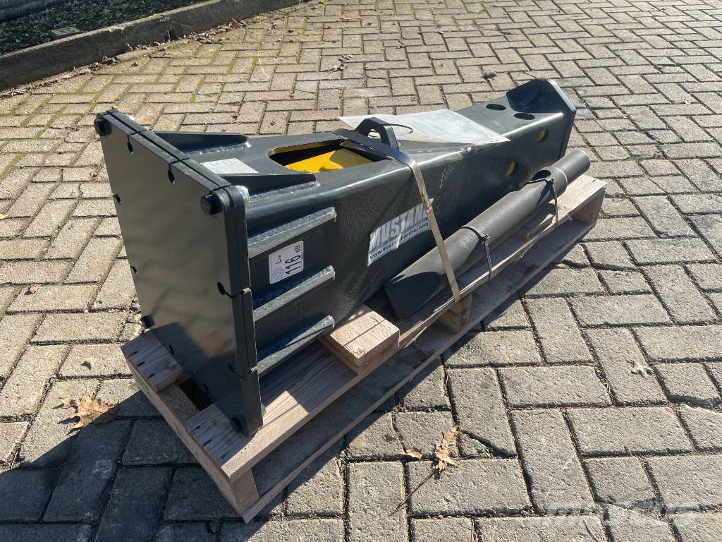 Mustang HM 300 2024 Unused Čekići