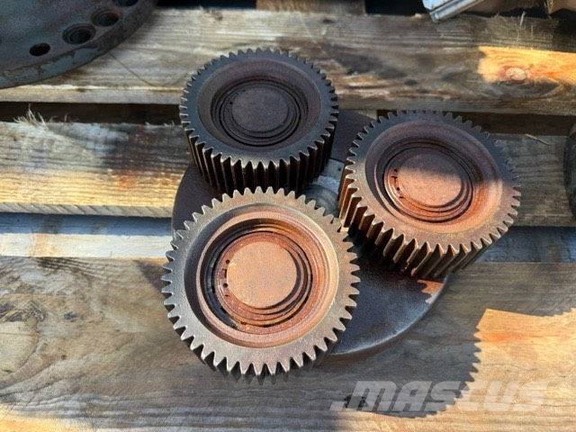 Liebherr R 924 Compact USED SWING REDUCER Трансмиссии и КПП
