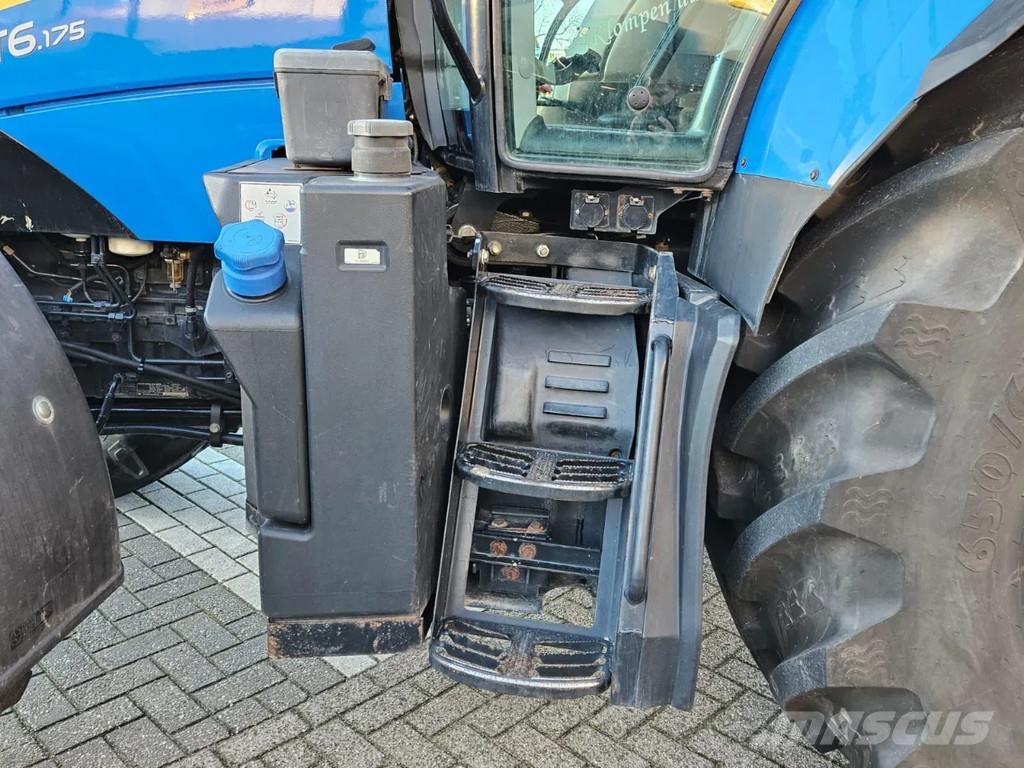 New Holland T6.175 Dynamic command Traktorer