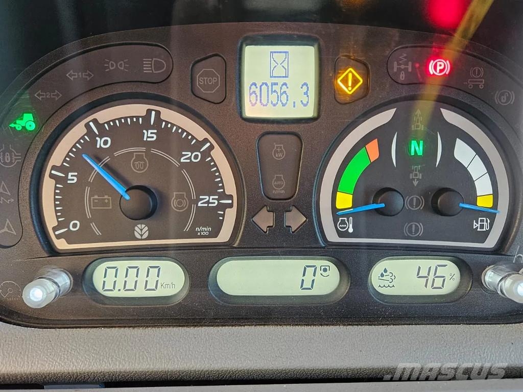 New Holland T6.175 Dynamic command Traktorer