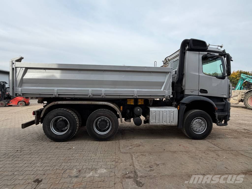 Mercedes-Benz Arocs 2645 | 6x4 덤프 트럭