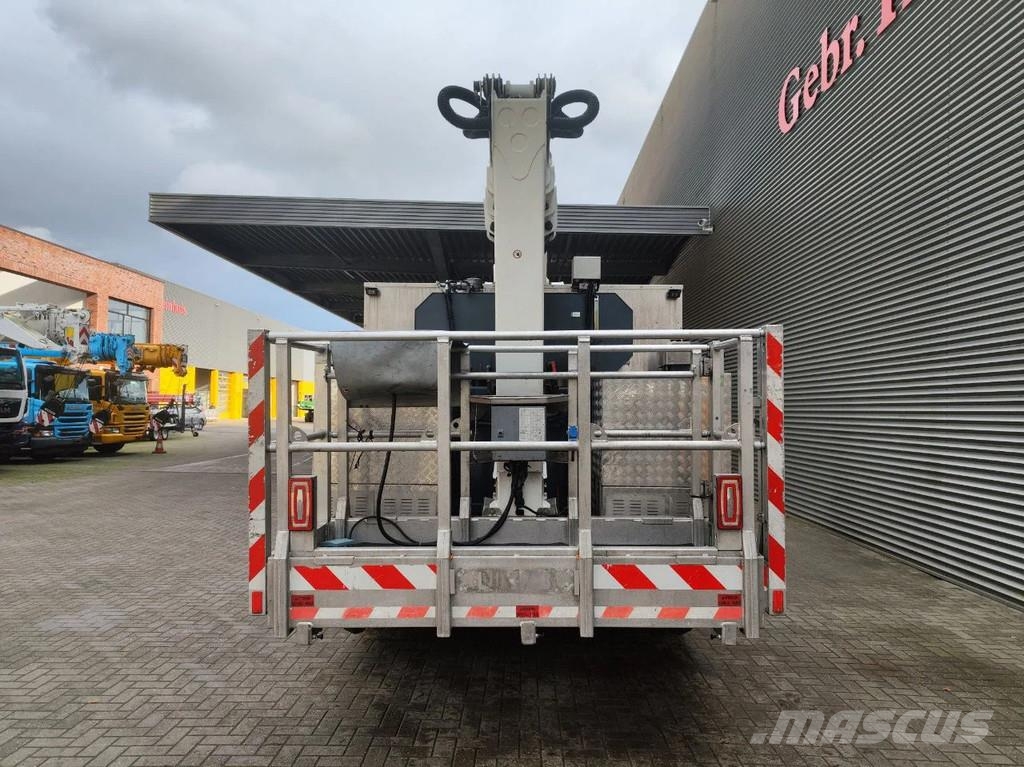 Mercedes-Benz Antos 1833 4x2 France Elevateur 284 TBE Plataformas aéreas montadas em caminhão
