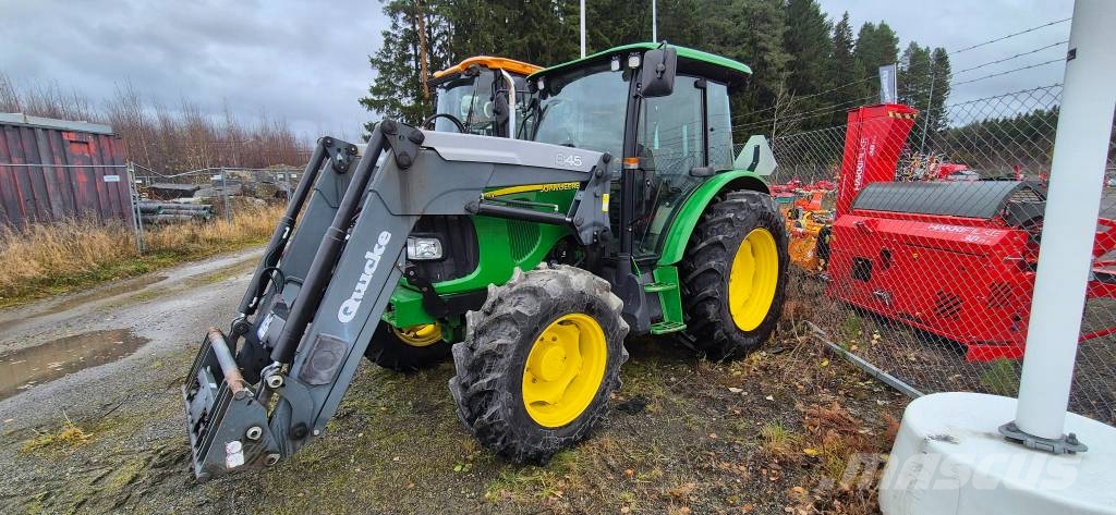 John Deere 5720 الجرارات