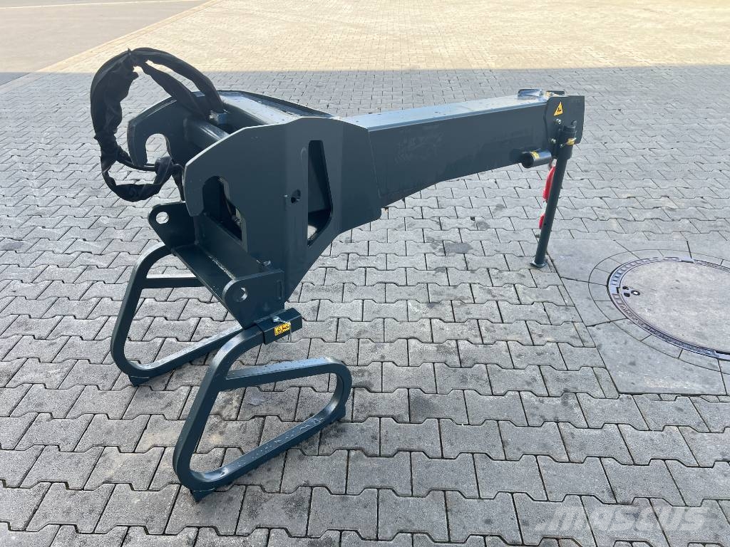 Magni hydraulischer Teleskopausleger JT 2500 I / DEMO Plataformas y cucharones