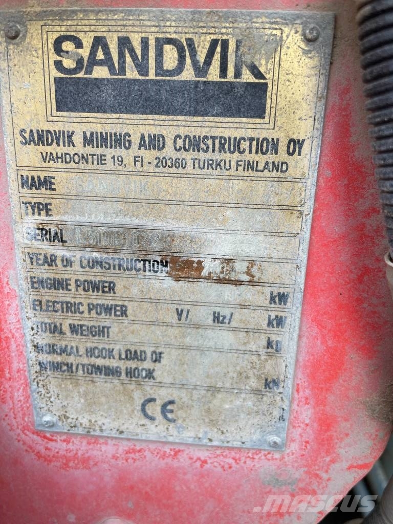 Sandvik LH 410 지하 광산용 로더