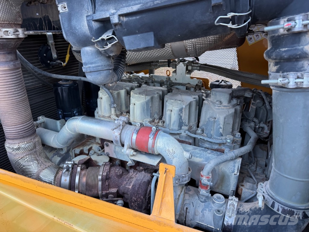 Liebherr 736 XL * Heckaufreißer, Trimble* Bouteurs sur chenilles