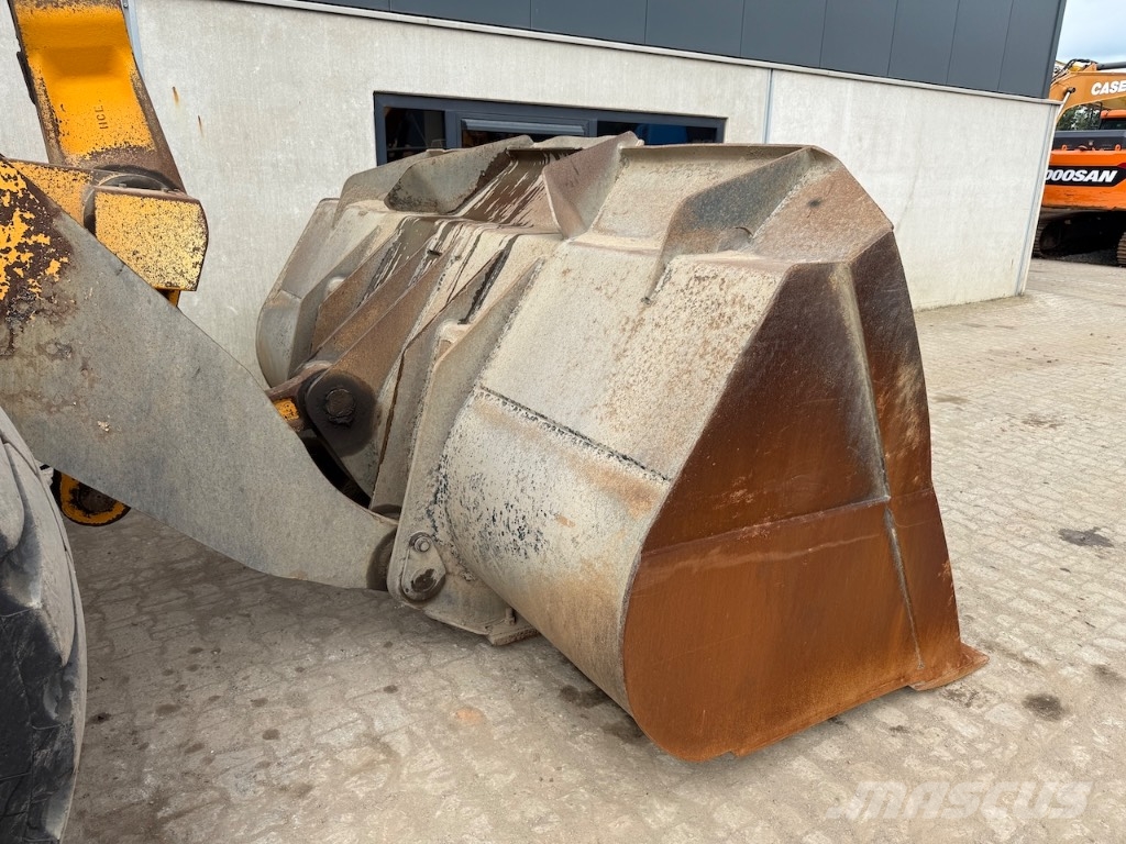 Hyundai HL 975 - HL975 - HL 970 - HL 980 Chargeuse sur pneus