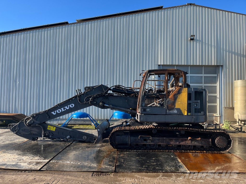 Volvo ECR 235 SEL Rupsgraafmachines