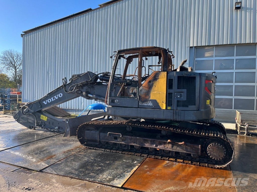 Volvo ECR 235 SEL Rupsgraafmachines