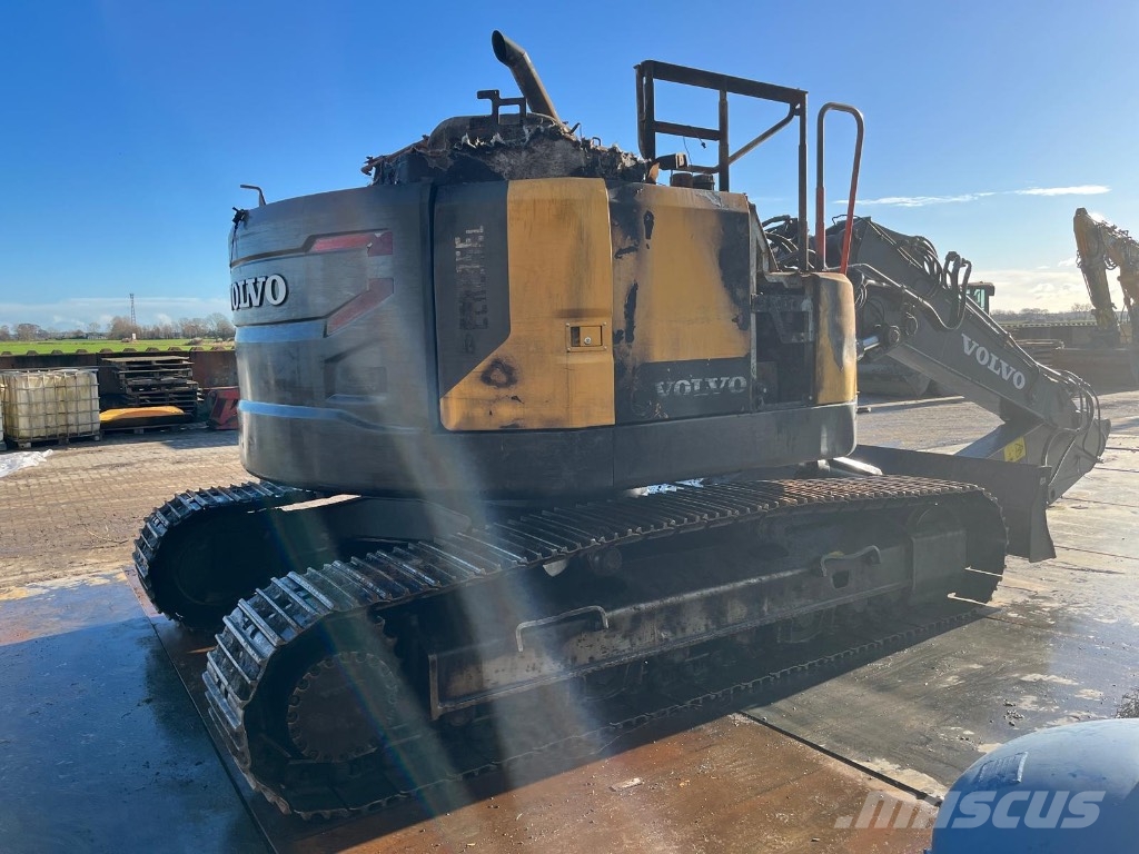 Volvo ECR 235 SEL Rupsgraafmachines
