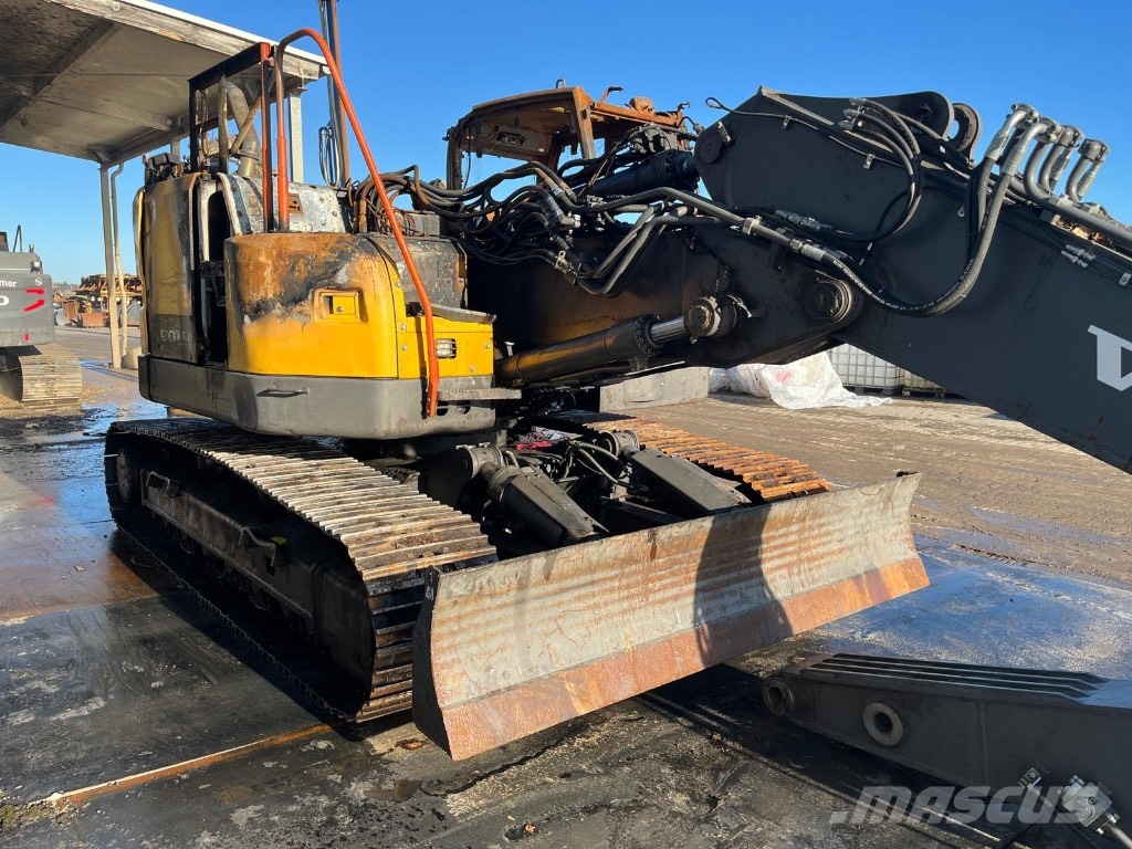 Volvo ECR 235 SEL Rupsgraafmachines