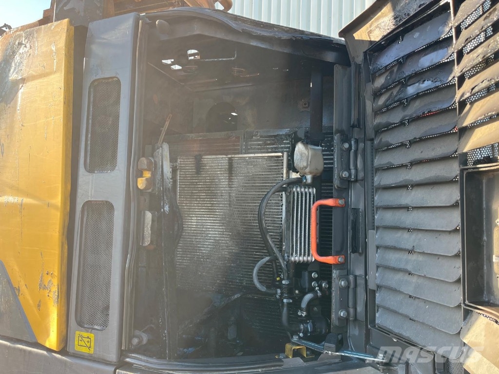 Volvo ECR 235 SEL Rupsgraafmachines