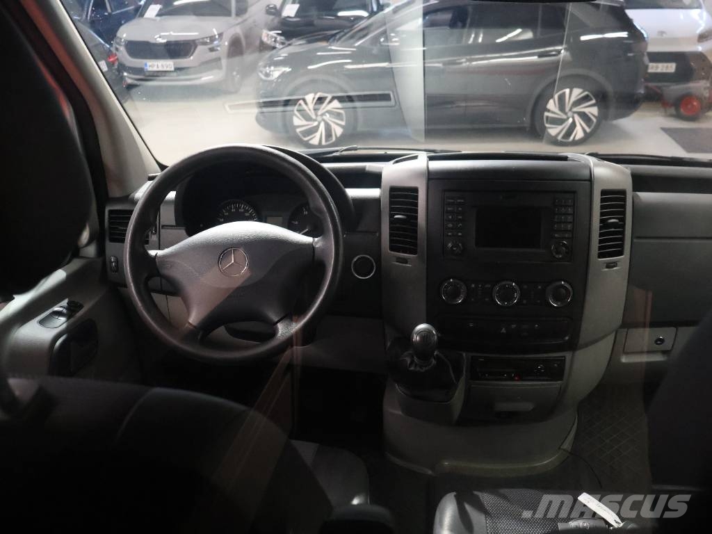 Mercedes-Benz Sprinter 516 CDI 4x4 Pakettiautot
