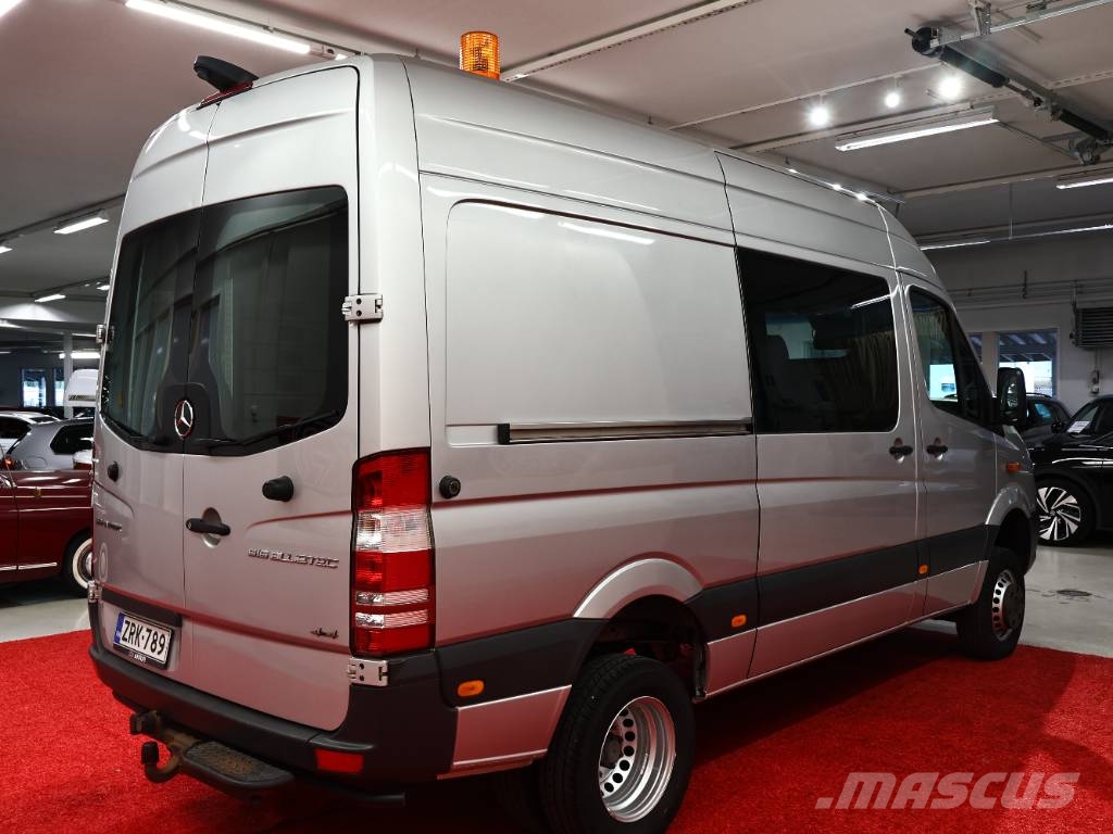 Mercedes-Benz Sprinter 516 CDI 4x4 Pakettiautot