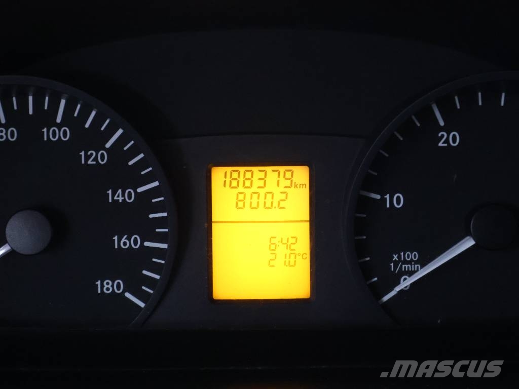 Mercedes-Benz Sprinter 516 CDI 4x4 Pakettiautot