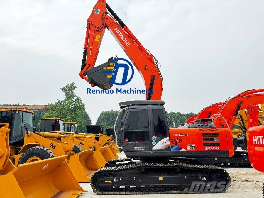 Hitachi 240 履带挖掘机