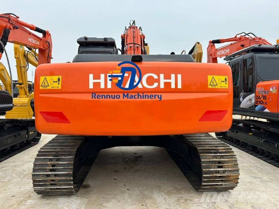 Hitachi 240 履带挖掘机