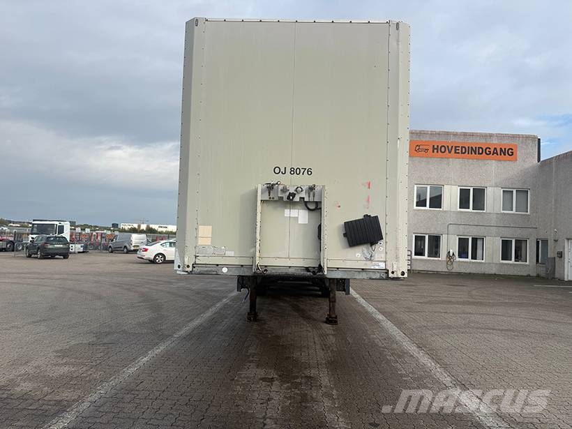 Schmitz Cargobull Boxtrailer / Kofferauflieger Box body semi-trailers