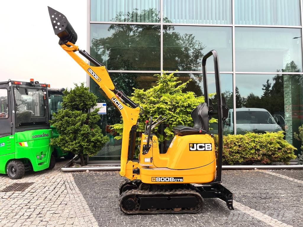 JCB 8008 CTS Miniescavatori