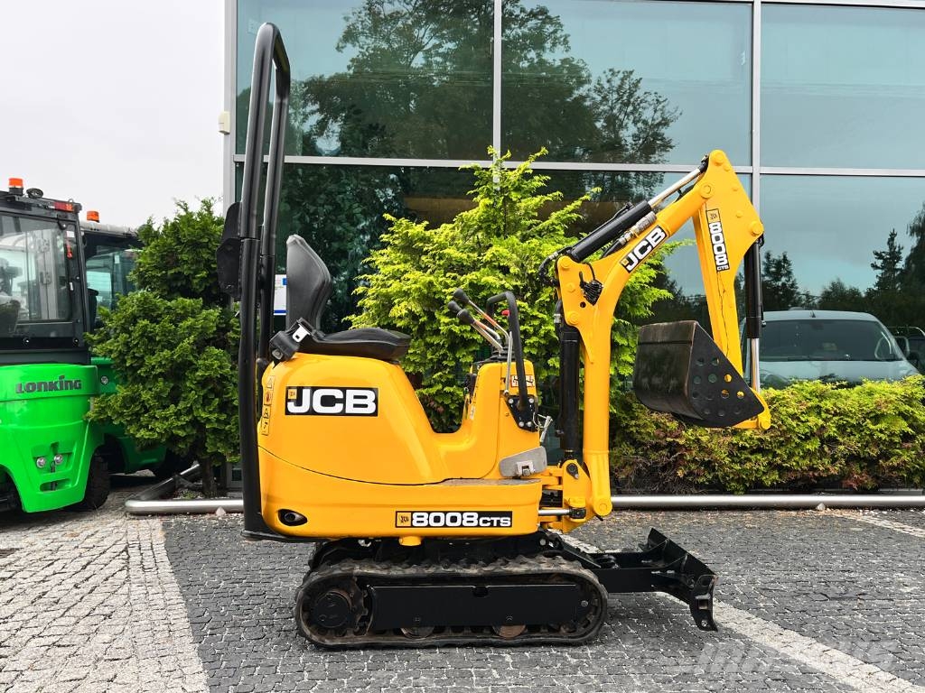 JCB 8008 CTS Miniescavatori