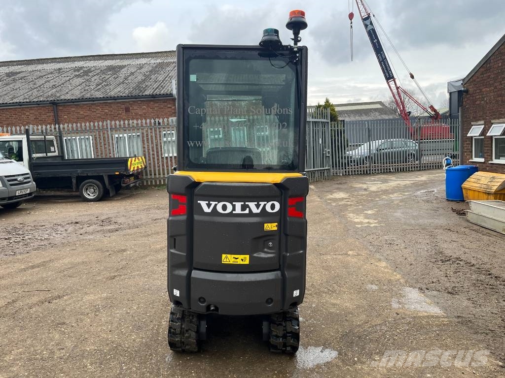 Volvo EC 18 E 小型挖掘机