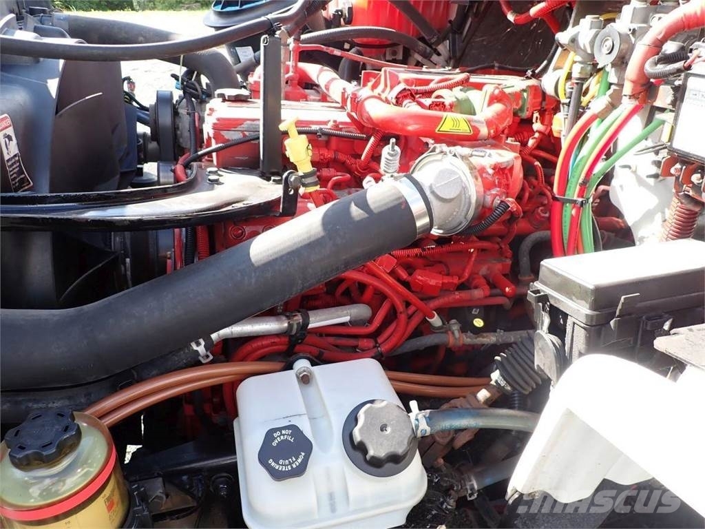 Freightliner M2106 Tractor Units