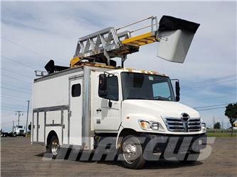 Hino 165 Camiones grúa
