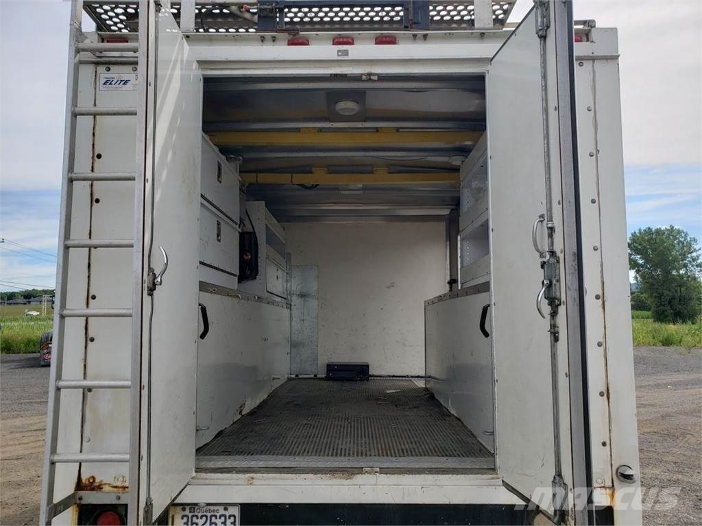 Hino 165 Camiones grúa