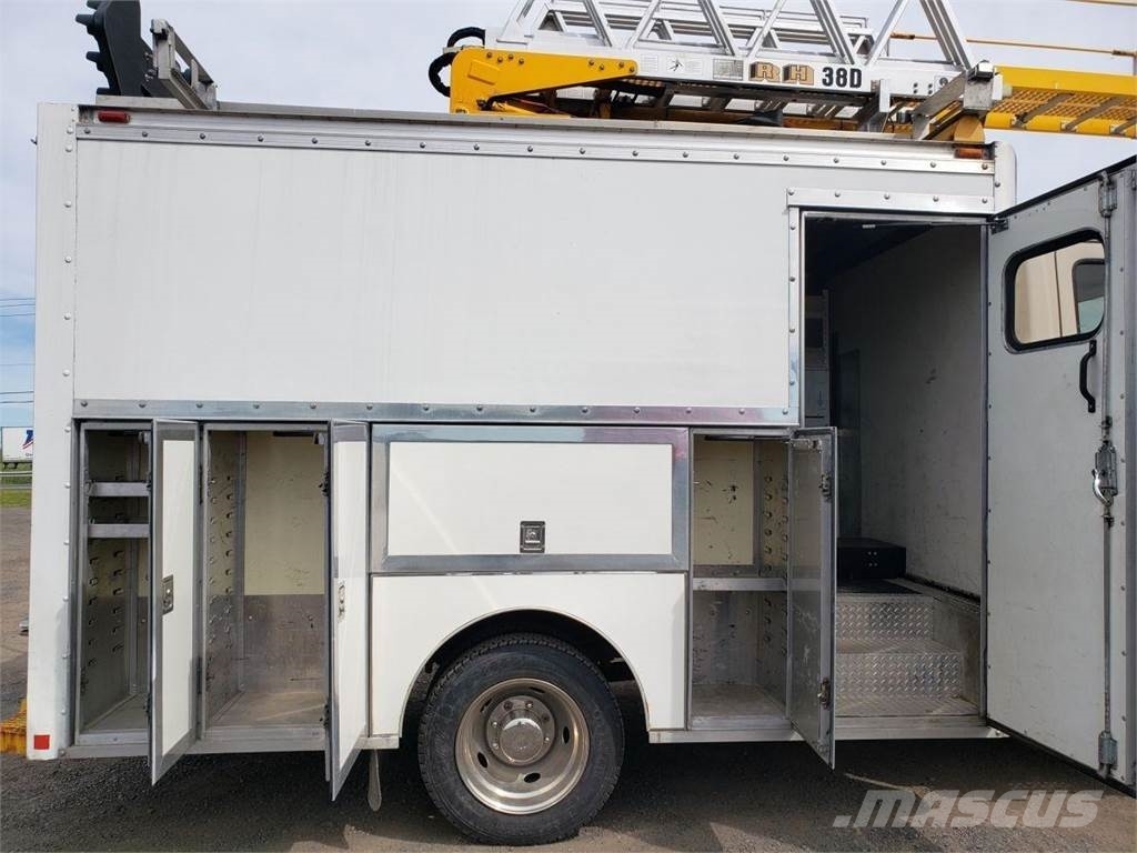 Hino 165 Camiones grúa