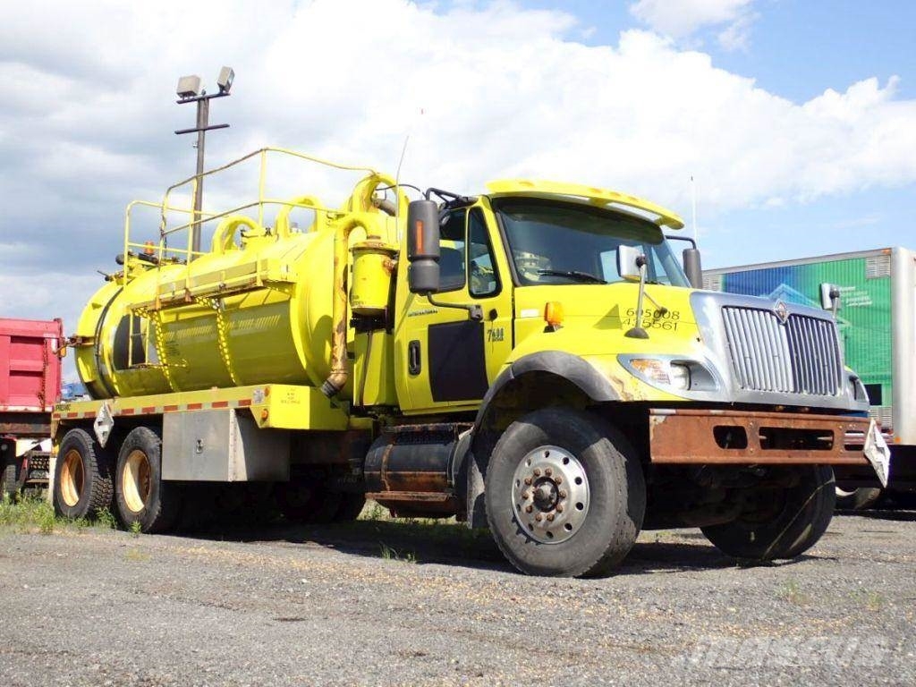 International 7400 Kamioni cisterne