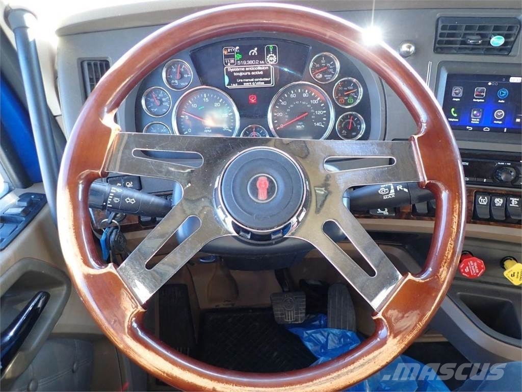 Kenworth T680 Tractor Units