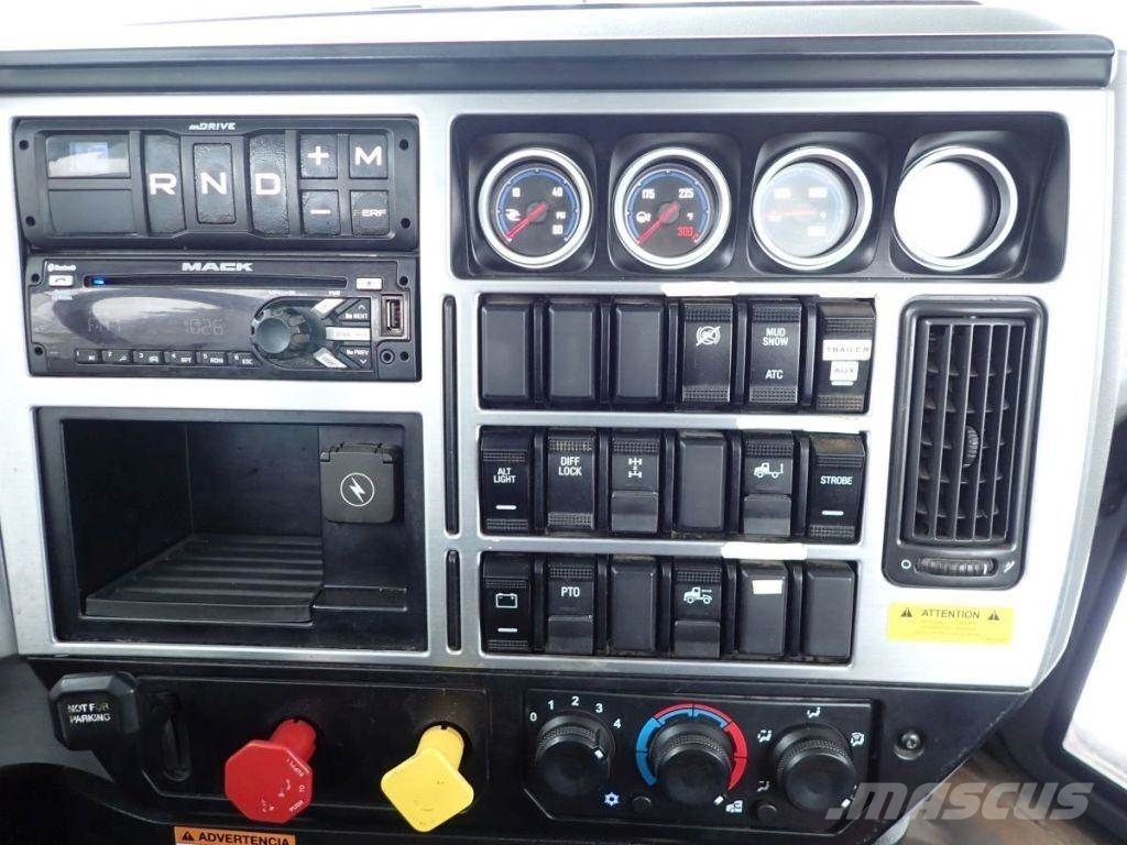 Mack ANTHEM 64T Τράκτορες