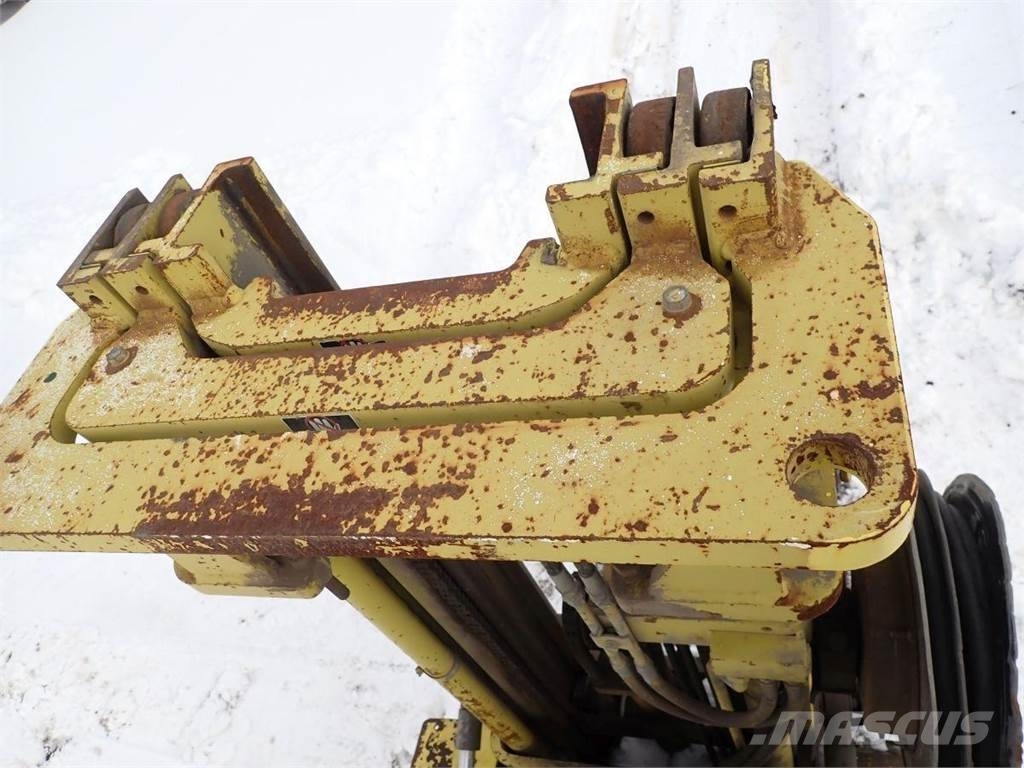 Mitsubishi FG25 Κατασκευές - Άλλα