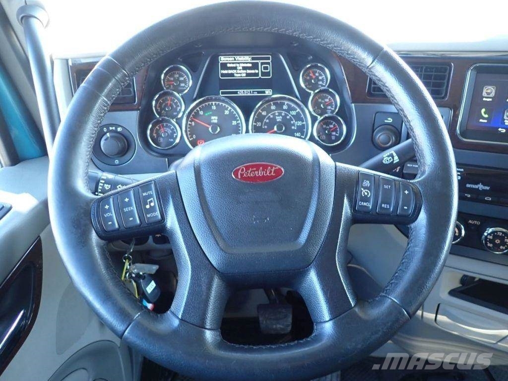 Peterbilt 567 트랙터 유닛