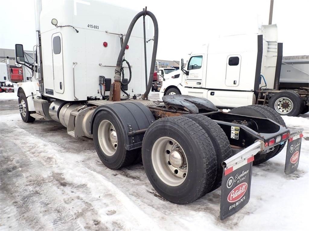 Peterbilt 567 트랙터 유닛