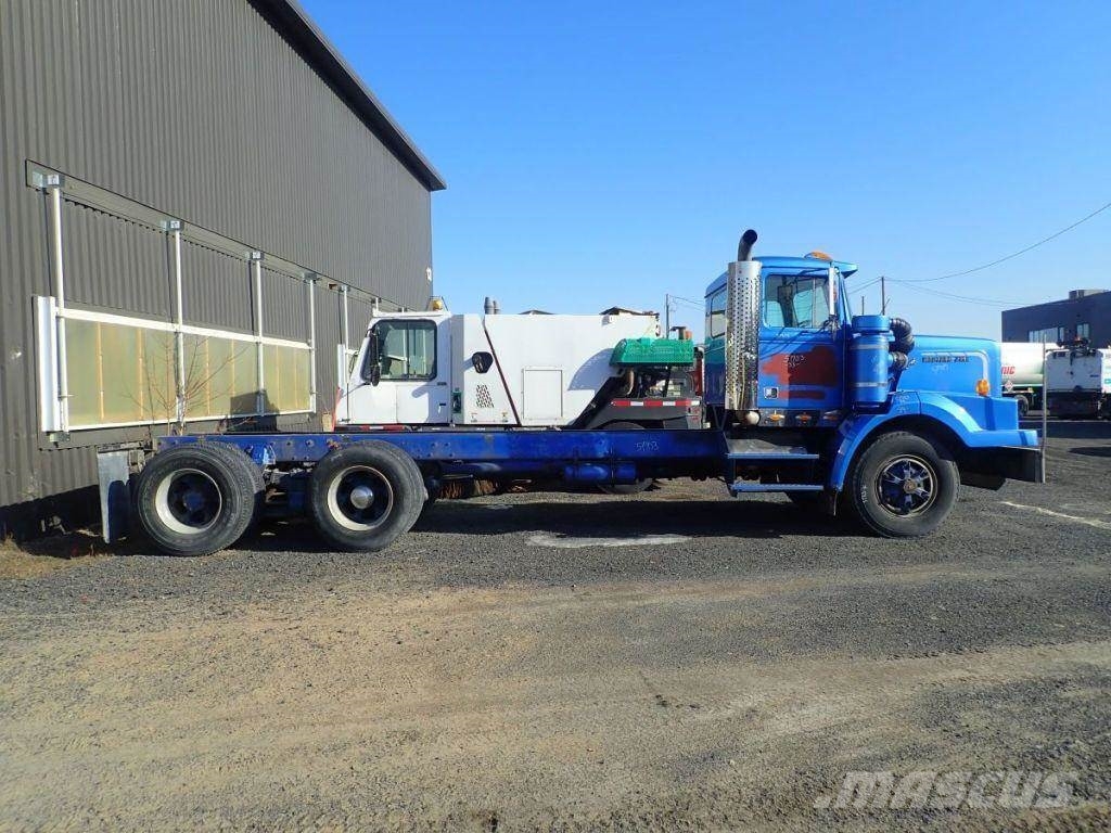 Western Star 4864-2 Camiones con chasís y cabina