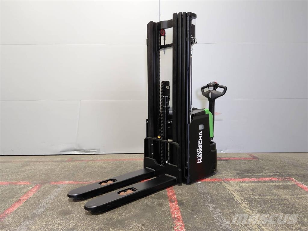 Hangcha CDD16-XT1-SI Käyden ajettavat pinoamistrukit