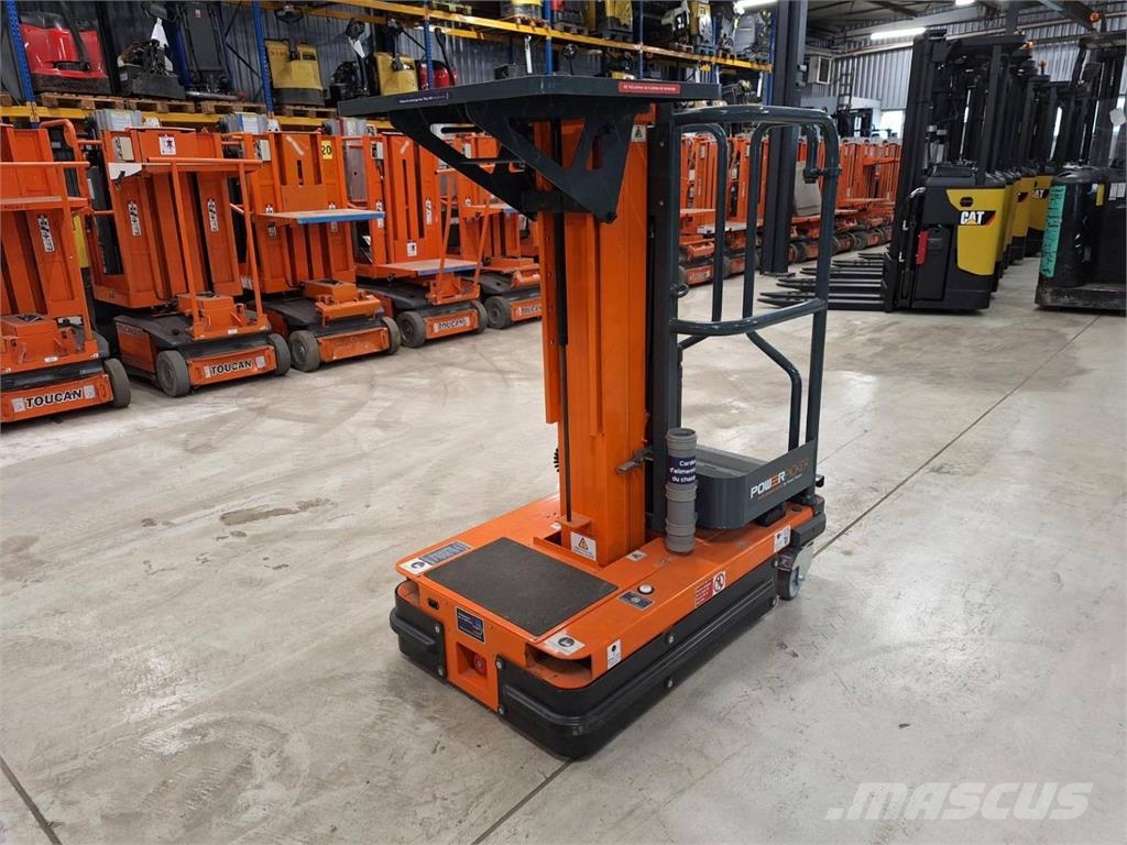JLG POWER PICKER رافعات ومنصات أخرى