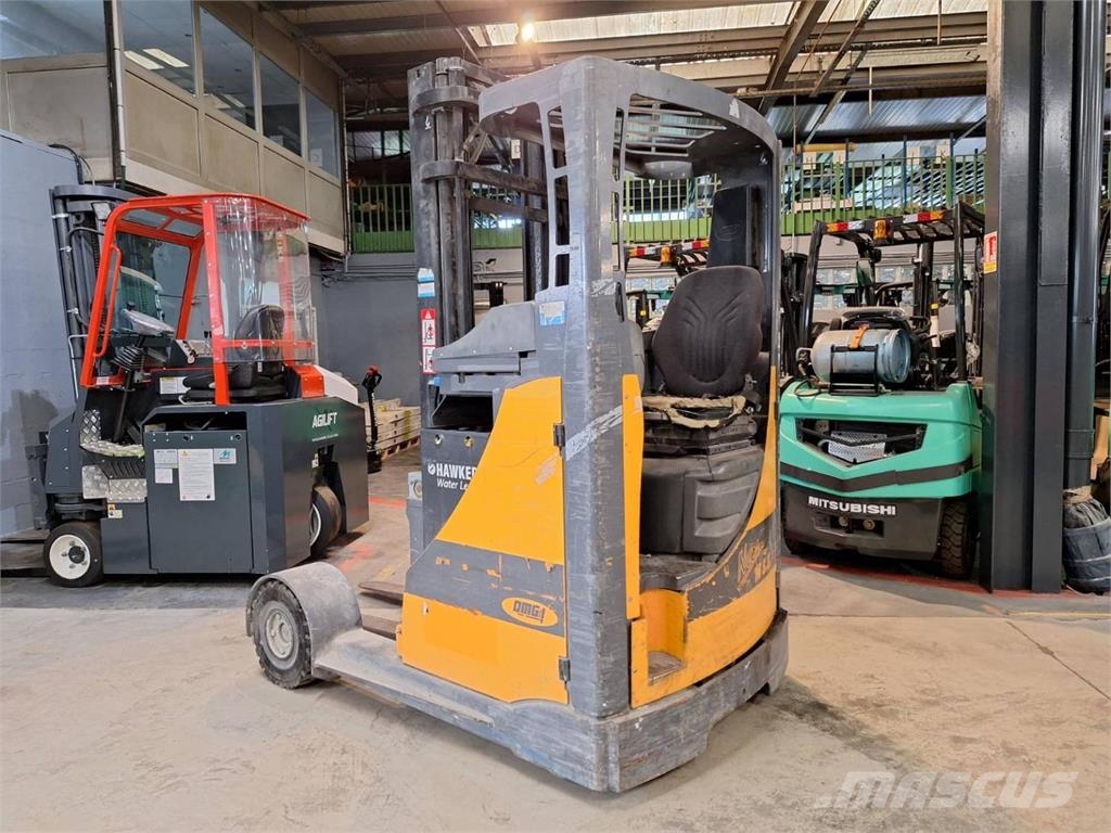 OMG NEOS 16SE Reach truck - depo içi istif araçları