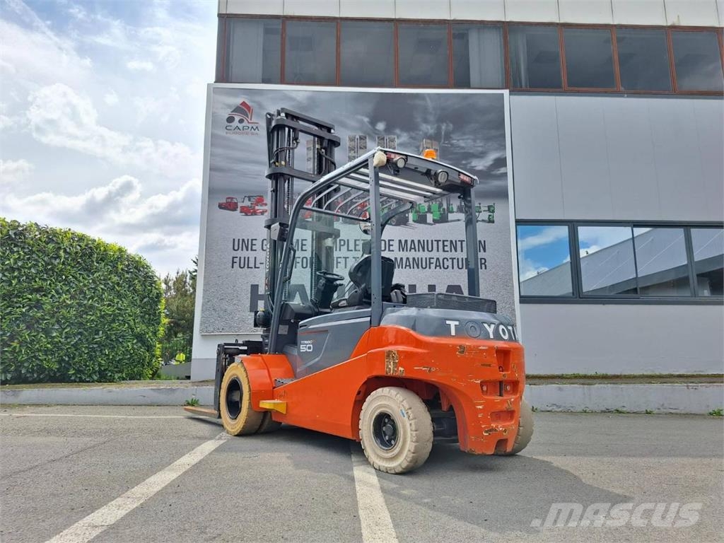 Toyota 8FBMT50 Вилични кари-повдигачи - други