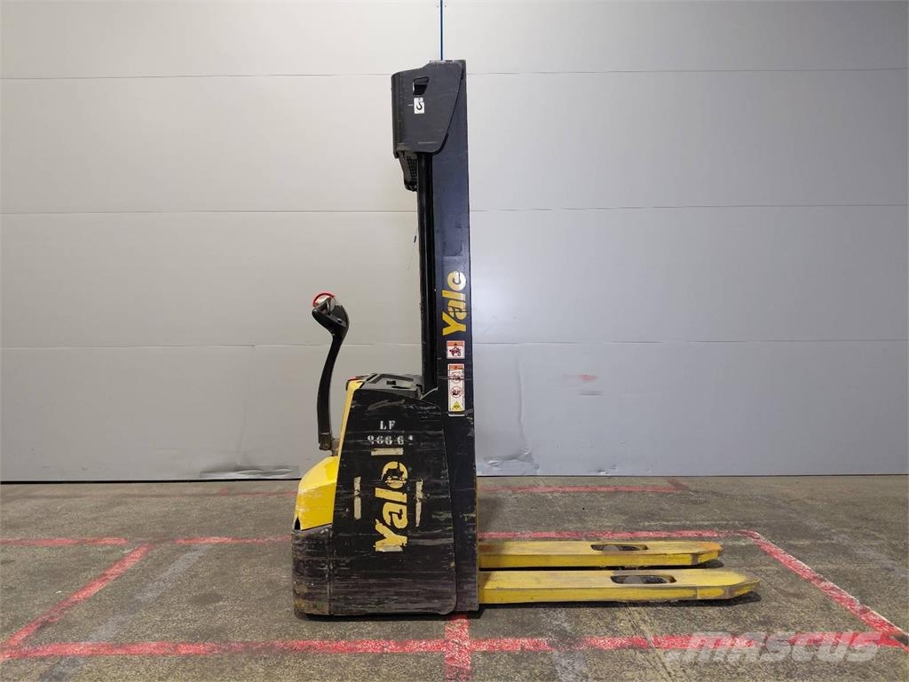 Yale MS12AC Deichselstapler