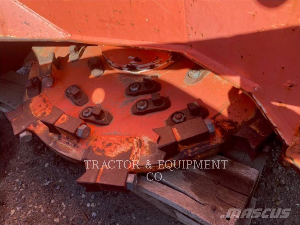 ADVANCED FOREST EQUIPMENT RDM34C Pelle sur chenilles
