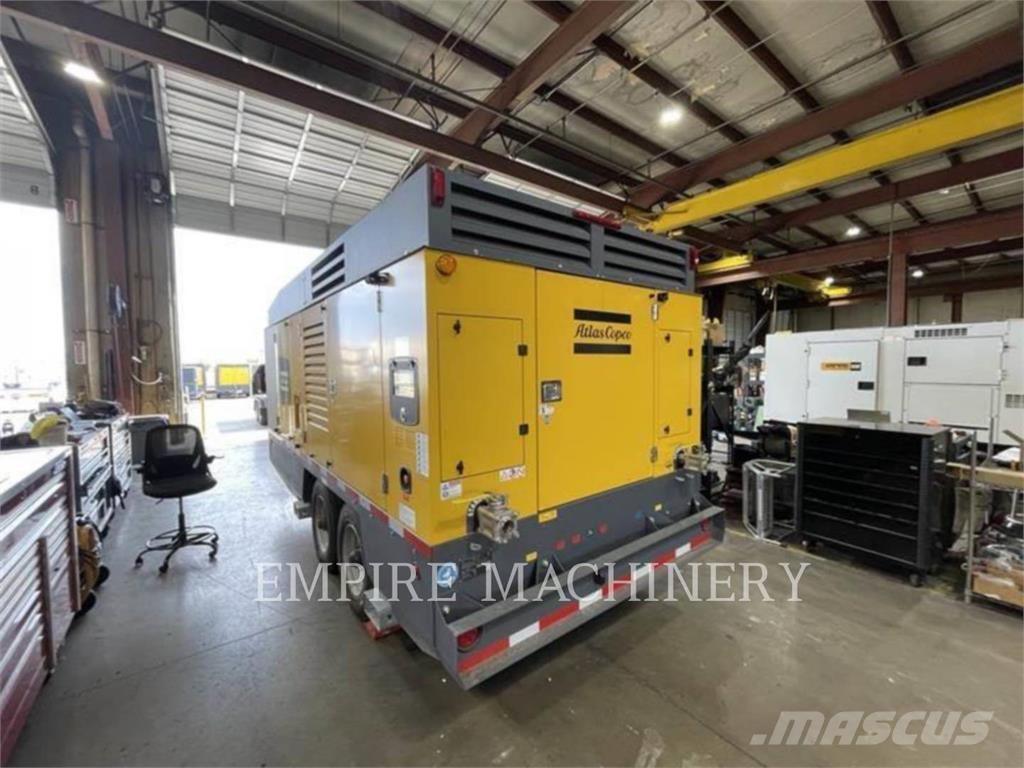 Atlas Copco XRVS1000CD مكابس
