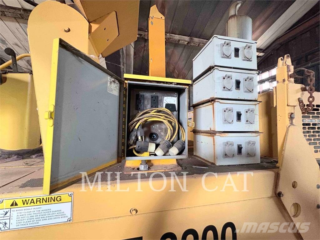 Blaw-Knox PF3200 Aszfalt terítõ gépek