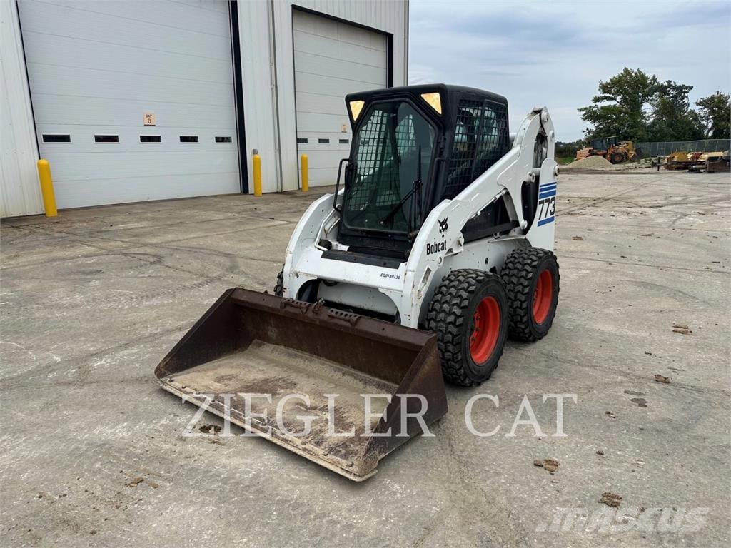 Bobcat 773 Kompaktrakodók