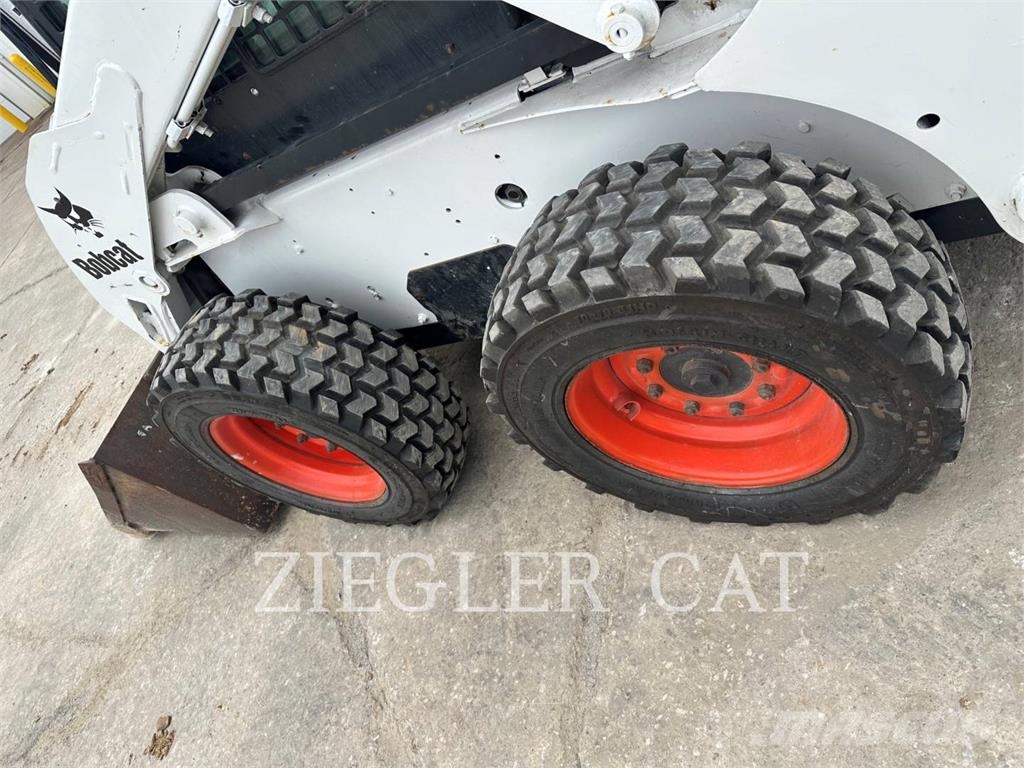 Bobcat 773 Kompaktrakodók