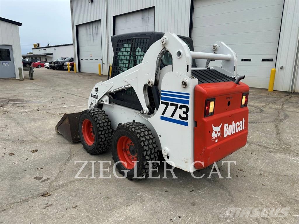 Bobcat 773 Kompaktrakodók