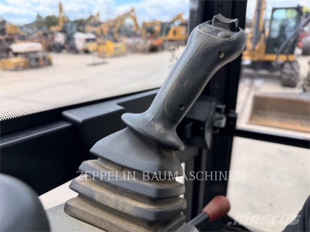 Bobcat E27Z Telakaivukoneet